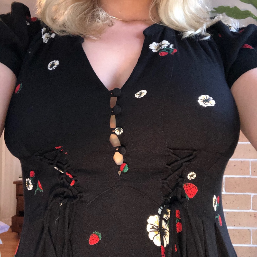 STRAWBERRY DRESS - Picture 4 of 5